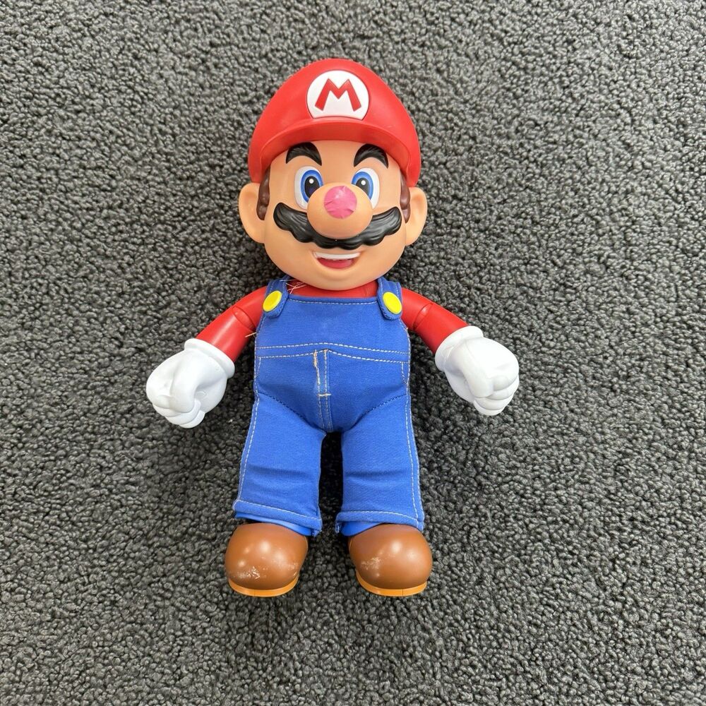 Nintendo It's Me Super Mario 12" Talking Mario Figure Jakks